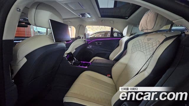 Bentley Flying Spur 2025 — Photo 15/20