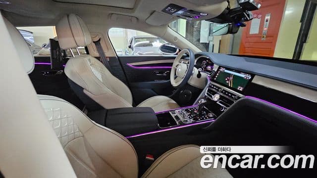 Bentley Flying Spur 2025 — Photo 11/20