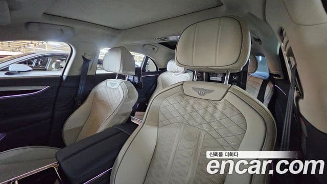Bentley Flying Spur 2025 — Photo 20/20