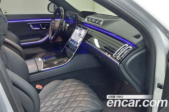 Mercedes-Benz S-Class 2022 — Photo 16/20