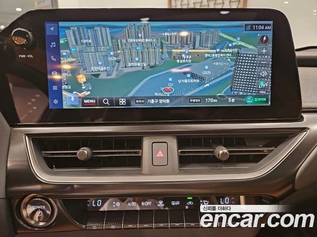 Lexus UX300h 2025 — Фото 11/15