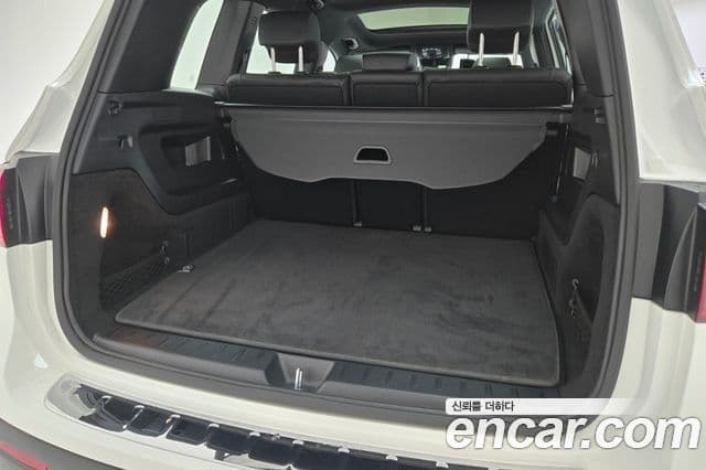 Mercedes-Benz EQB 2025 — ფოტო 15/20