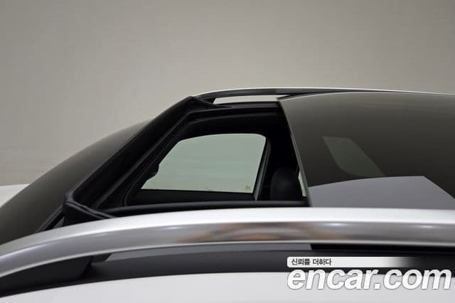Mercedes-Benz EQB 2025 — ფოტო 20/20