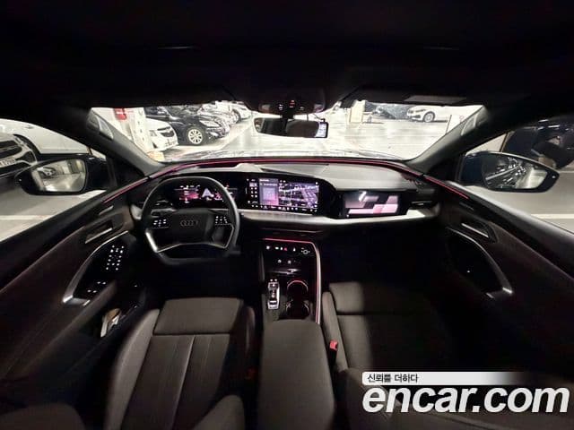 Audi Q5 2025 — ფოტო 13/20