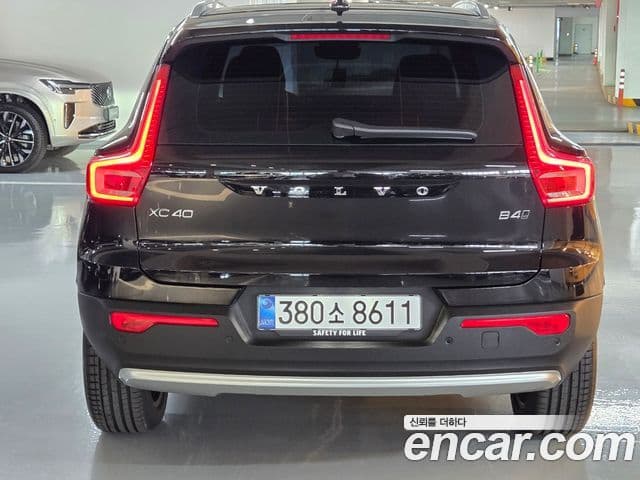Volvo XC40 2026 — Photo 6/18