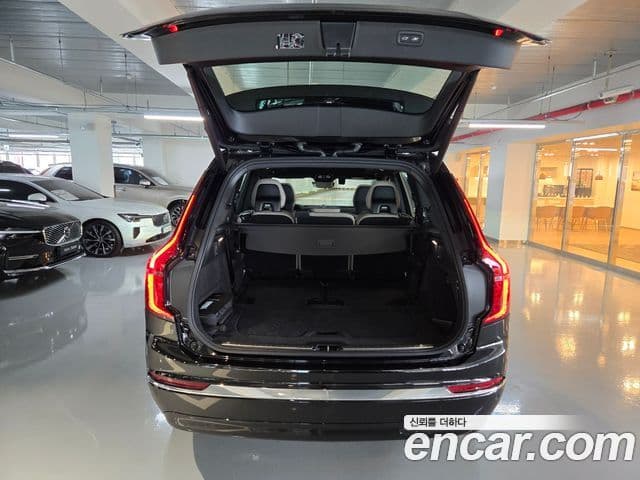Volvo XC90 2026 — ფოტო 10/20