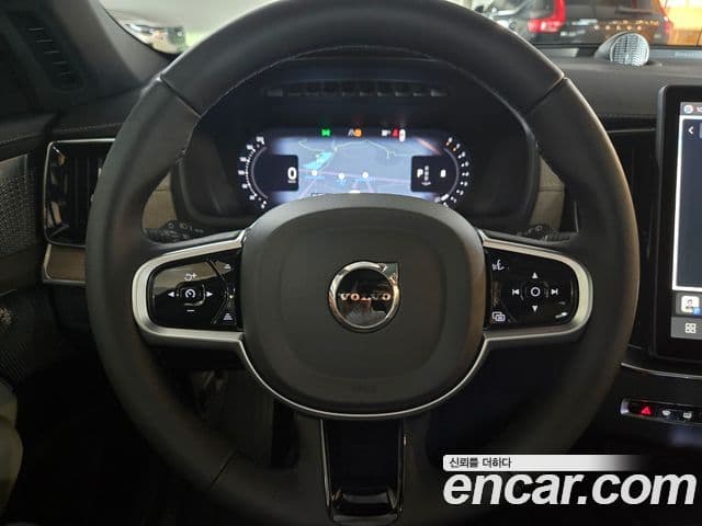 Volvo XC90 2026 — ფოტო 12/20