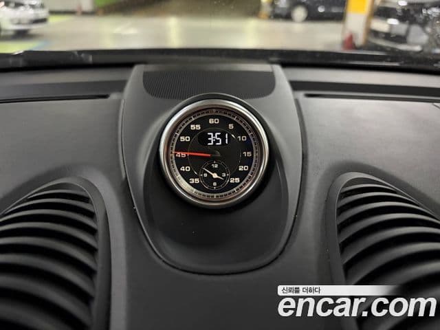 Porsche 718 Boxster 2018 — Şəkil 9/13