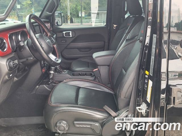 Jeep Gladiator 2022 — Photo 11/19