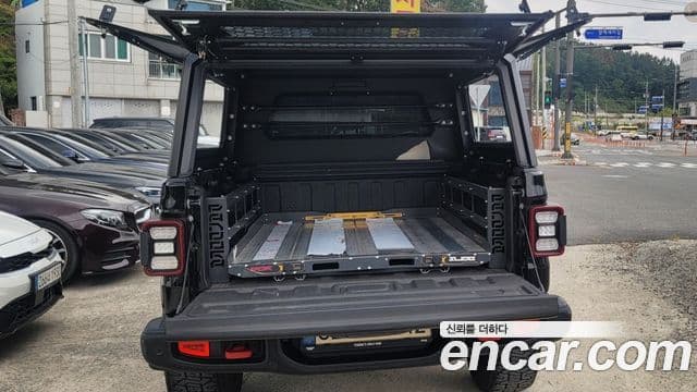 Jeep Gladiator 2022 — Photo 8/19
