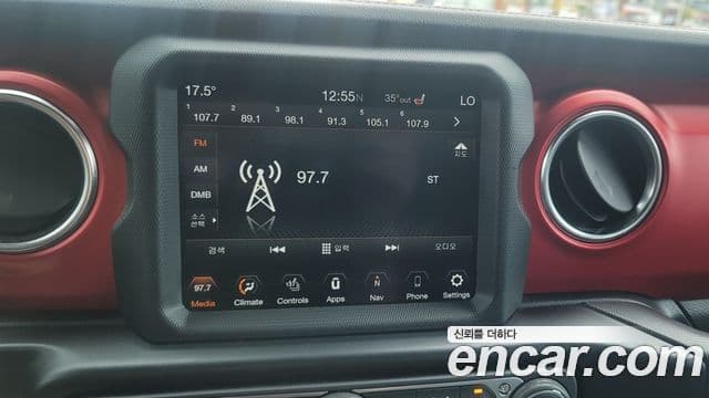 Jeep Gladiator 2022 — Photo 3/19