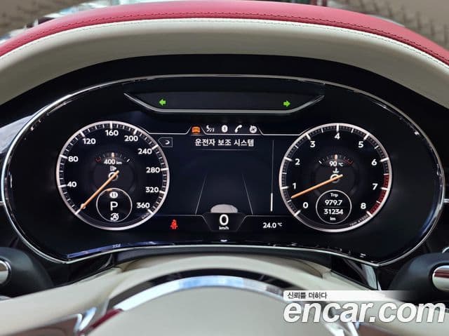 Bentley Continental GT 2021 — Photo 16/20