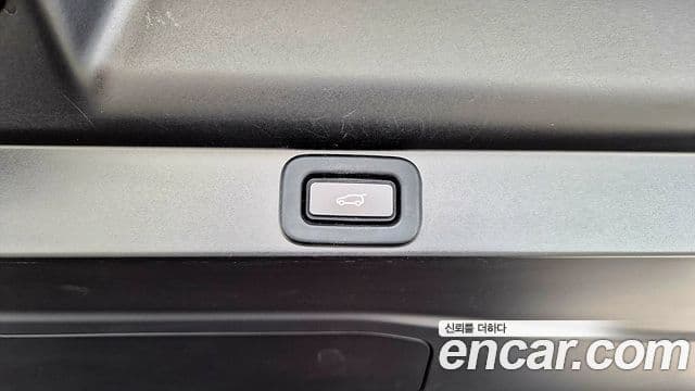 Land Rover Range Rover 2022 — Photo 10/20