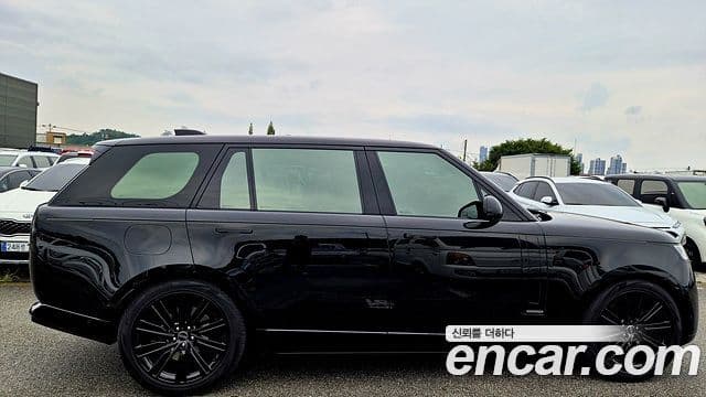 Land Rover Range Rover 2022 — Photo 5/20