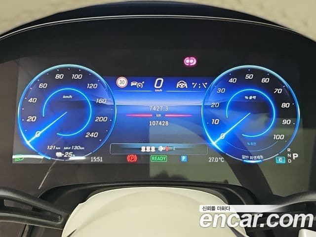 Mercedes-Benz EQS SUV 2023 — ფოტო 4/17