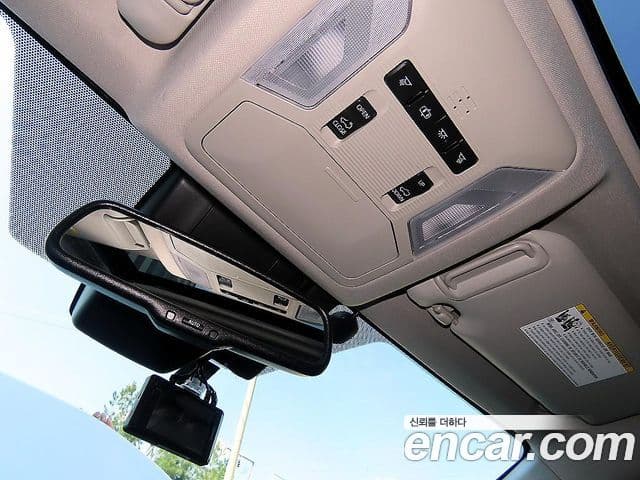 Toyota RAV4 2019 — Şəkil 17/20