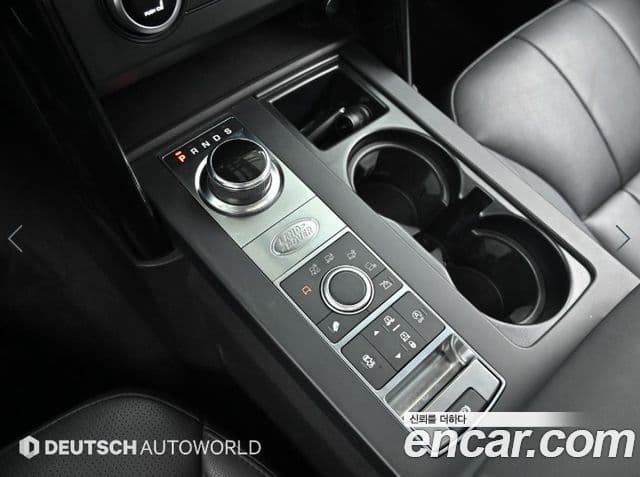 Land Rover Discovery 5 2020 — ფოტო 18/20