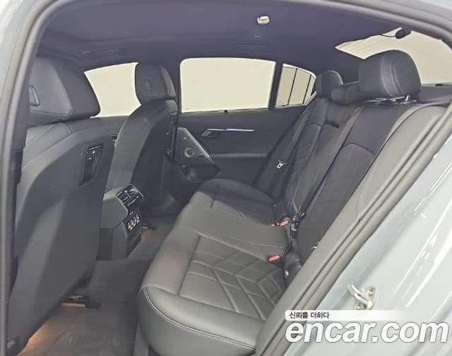 BMW i5 2026 — ფოტო 10/19