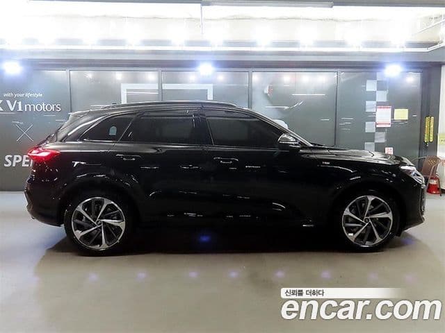 Audi Q5 2025 — Photo 8/20