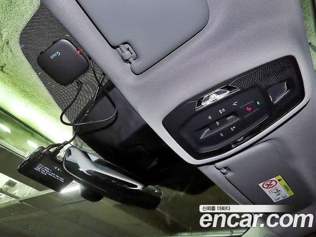 Audi Q5 2025 — Photo 6/20