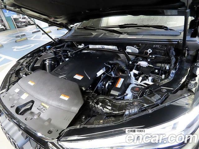 Audi Q5 2025 — Photo 3/20