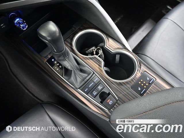 Toyota Camry 2018 — Şəkil 4/20