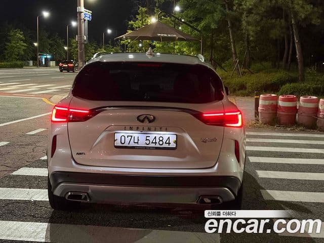 Infiniti QX50 2019 — Şəkil 6/19