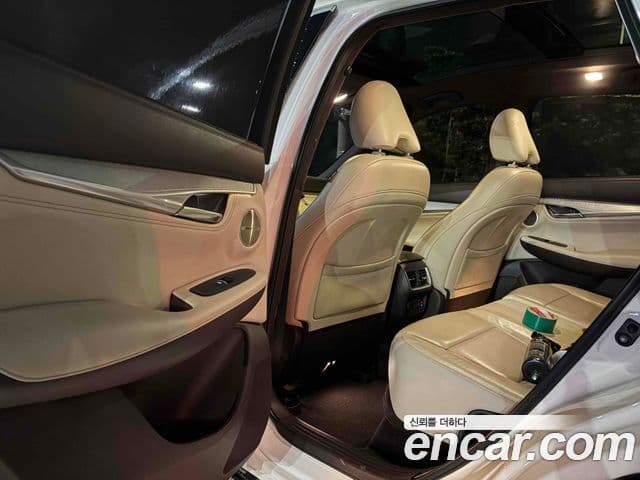 Infiniti QX50 2019 — Şəkil 17/19