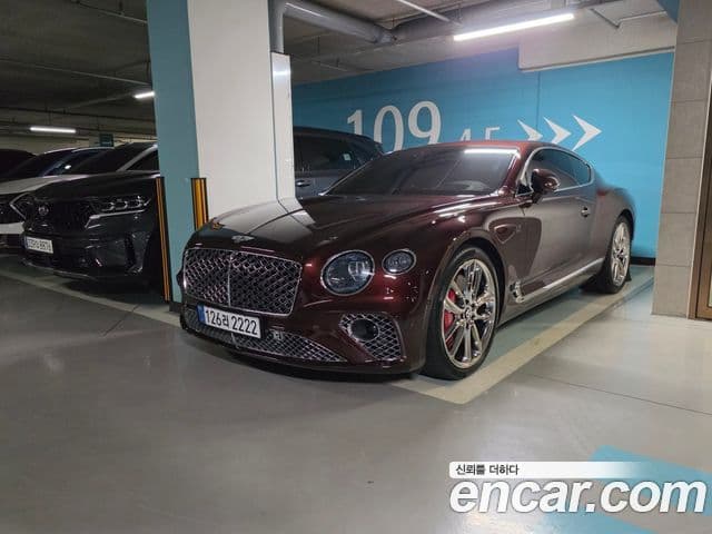 Bentley Continental GT 2019 — Photo 18/18