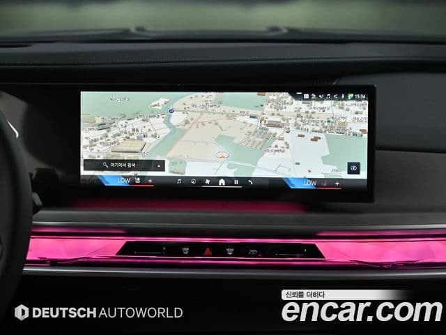 BMW 7 Series 2023 — Photo 11/20