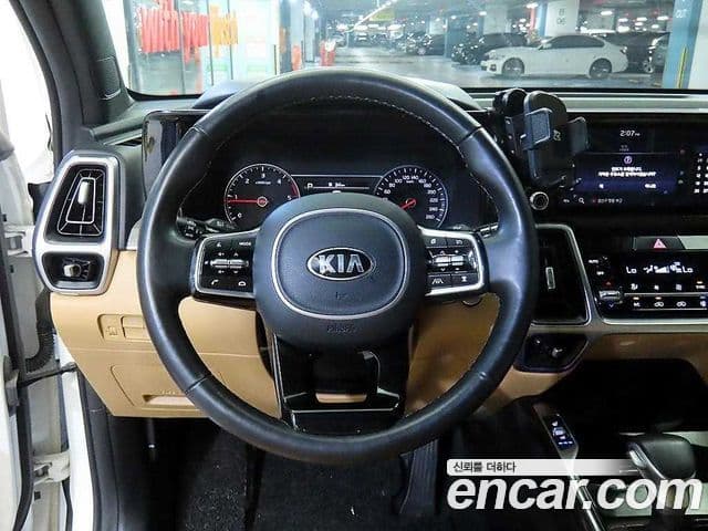 Kia Sorento 2021 — Şəkil 9/19