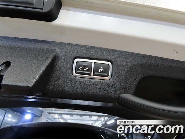Kia Sorento 2021 — Şəkil 17/19