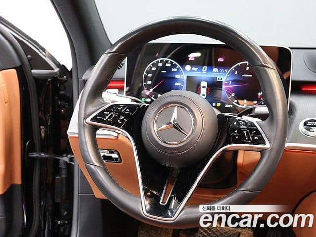Mercedes-Benz S-Class 2022 — ფოტო 16/20