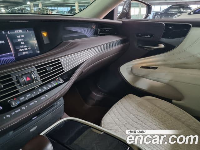 Lexus LS500 2020 — Şəkil 2/19