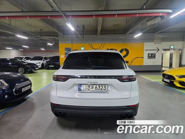 Porsche Cayenne 2019 — Photo 19/20