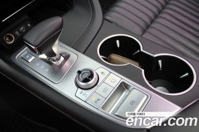 Genesis G70 2019 — Photo 7/20