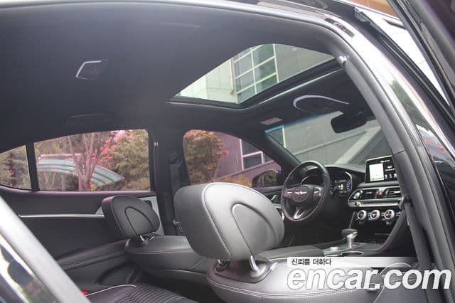 Genesis G70 2019 — Photo 19/20