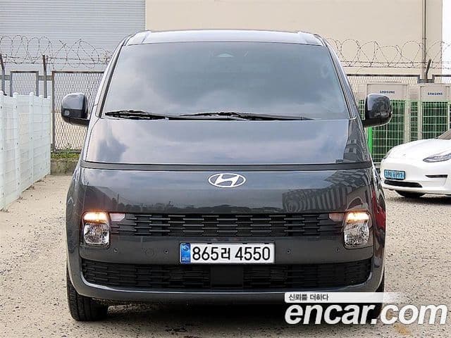 Hyundai Staria 2026 — Фото 9/18