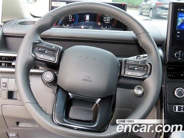 Hyundai Staria 2026 — Фото 6/18