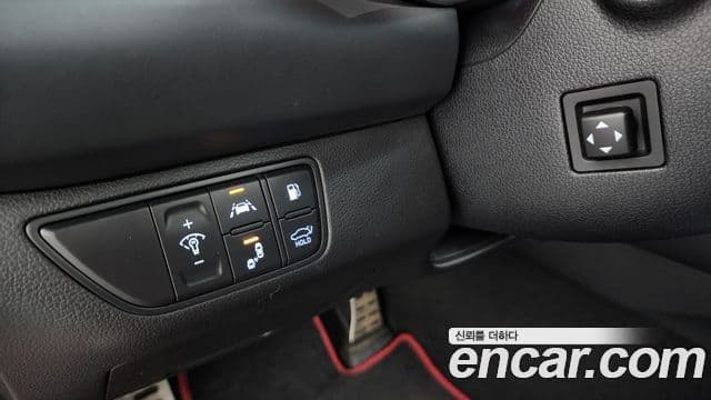 Genesis G70 2019 — Şəkil 34/38