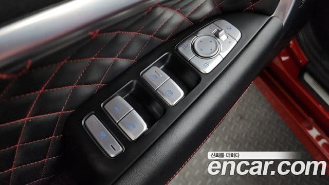 Genesis G70 2019 — Şəkil 20/38