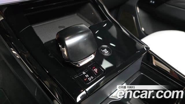 Land Rover Range Rover Sport 2025 — Şəkil 13/20