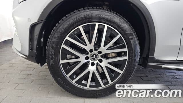 Mercedes-Benz GLC-Class 2020 — Şəkil 12/36