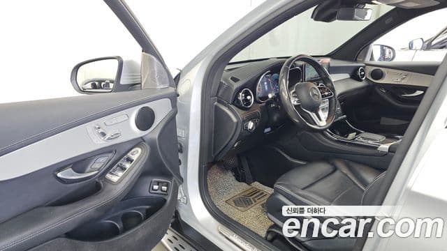 Mercedes-Benz GLC-Class 2020 — Şəkil 4/36
