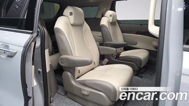 Kia Carnival 2025 — ფოტო 12/45