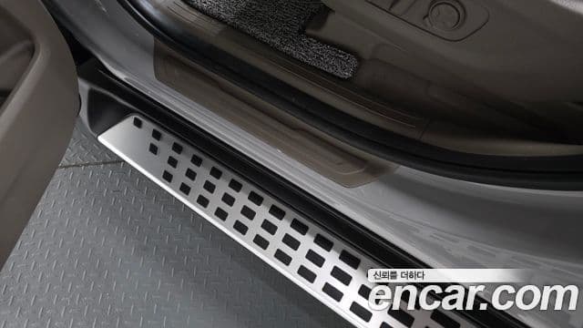 Kia Carnival 2025 — ფოტო 2/45