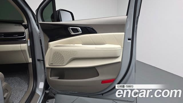 Kia Carnival 2025 — ფოტო 14/45