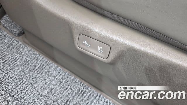 Kia Carnival 2025 — ფოტო 24/45