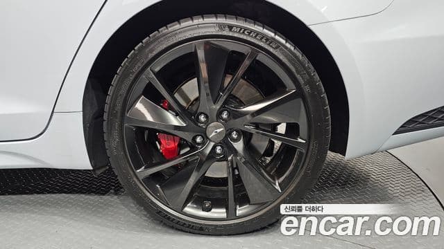 Genesis G70 2022 — ფოტო 21/36