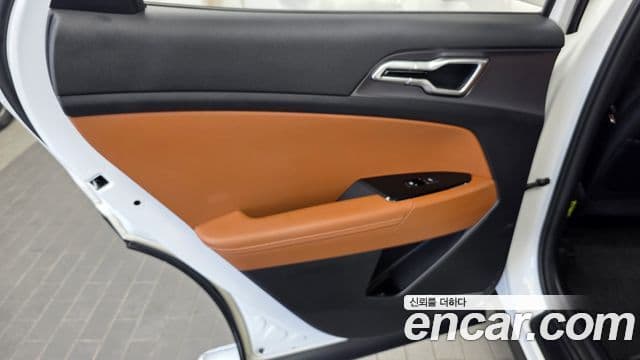 Kia Sportage 2021 — Şəkil 8/32